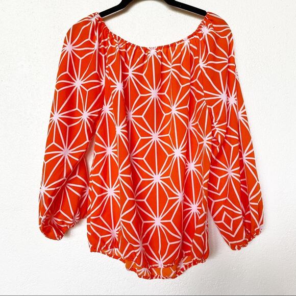 Macbeth Collection by Margaret Josephs Graphic Top Size Small - Picture 7 of 7